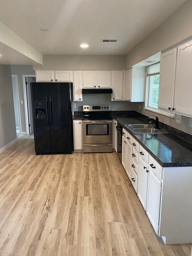 Building Photo - 8886-8888 Lowell Blvd (DUPLEX) Unit 2 [8888 Lowell] Rental