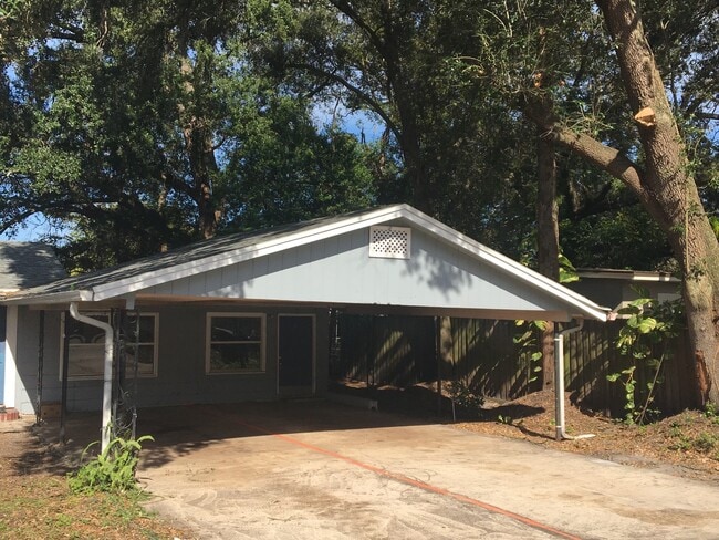 731 23rd St Unit 3