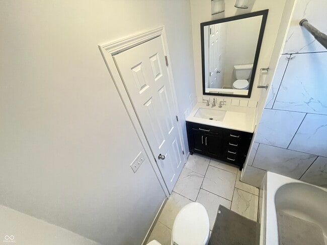 Photo - 3818 Central Ave