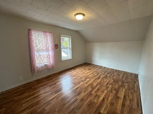 Photo - 1212 59th St