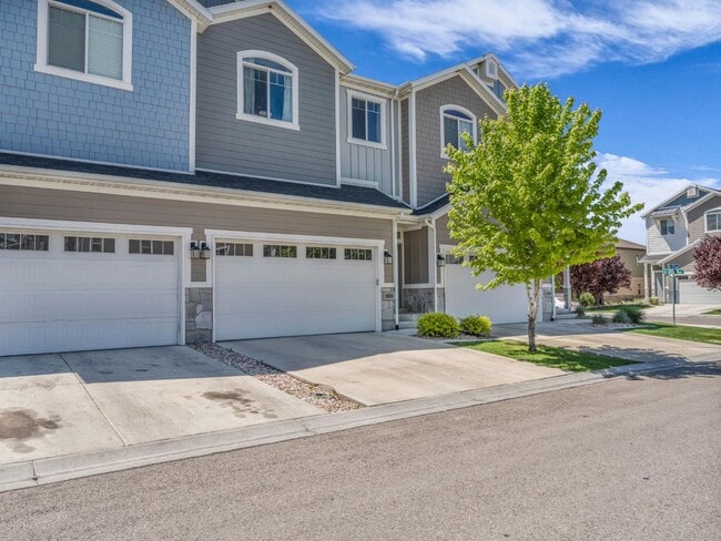 Photo - 1835 W 720 S