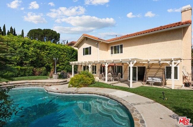 Photo - 17672 Bryan Pl