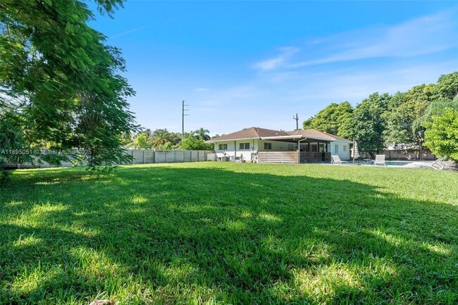 Photo - 8121 SW 97th Terrace