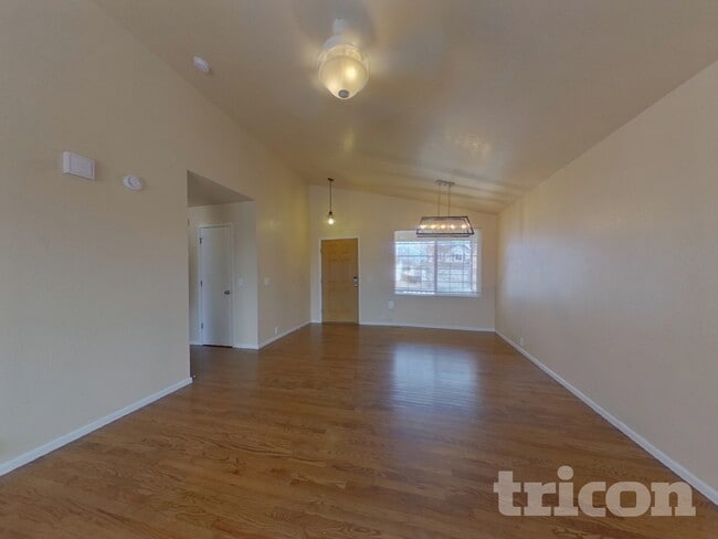 Photo - 6967 Summer Grace St