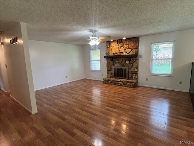 Photo - 7 Armitage Dr