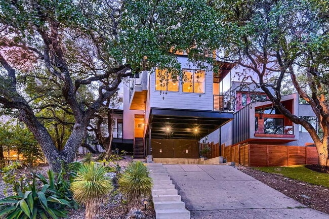 Photo - 2612 Carnarvon Ln Unidad A