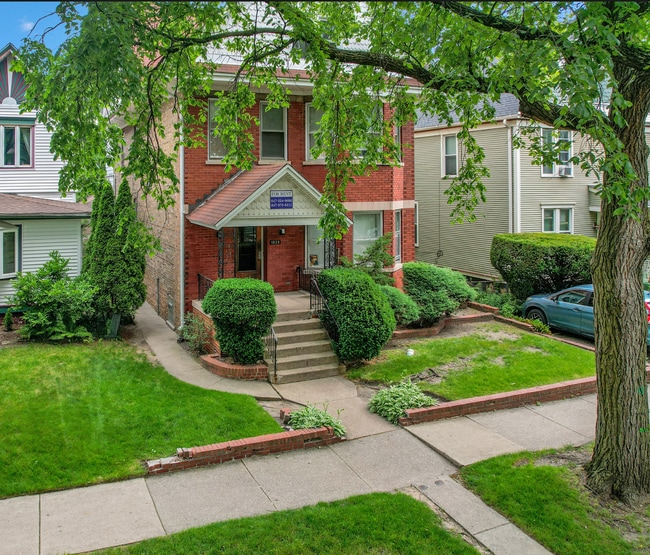 Photo - 1029 Garnett Pl Unit House (2025-26 Lease)