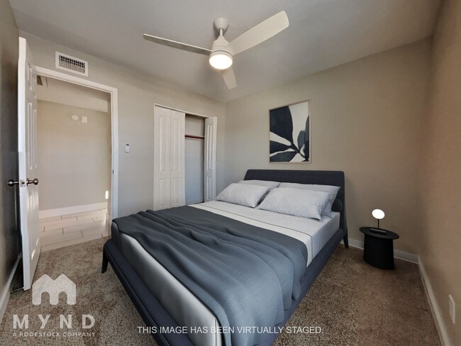 Photo - 227 W Kerry Ln