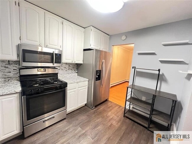 406 Cranbury Rd Unit 7