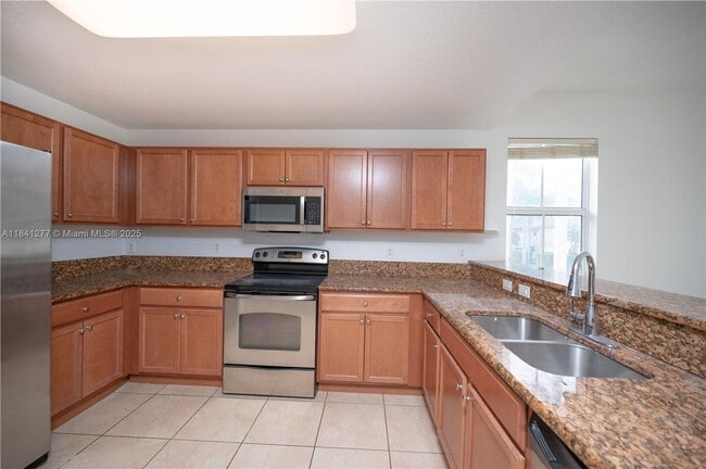 Building Photo - 11501 NW 89th St Rental