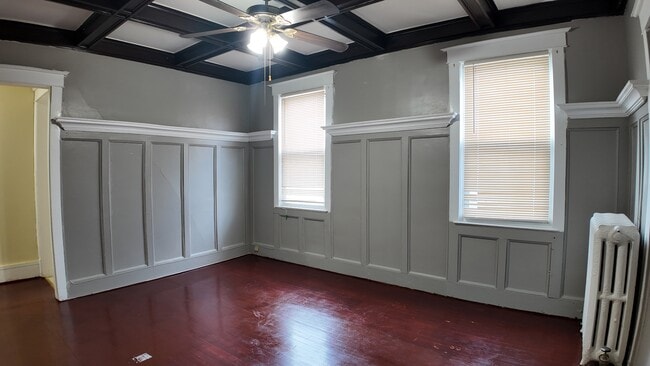 Photo - 8 Morris Cres Unidad 2FL