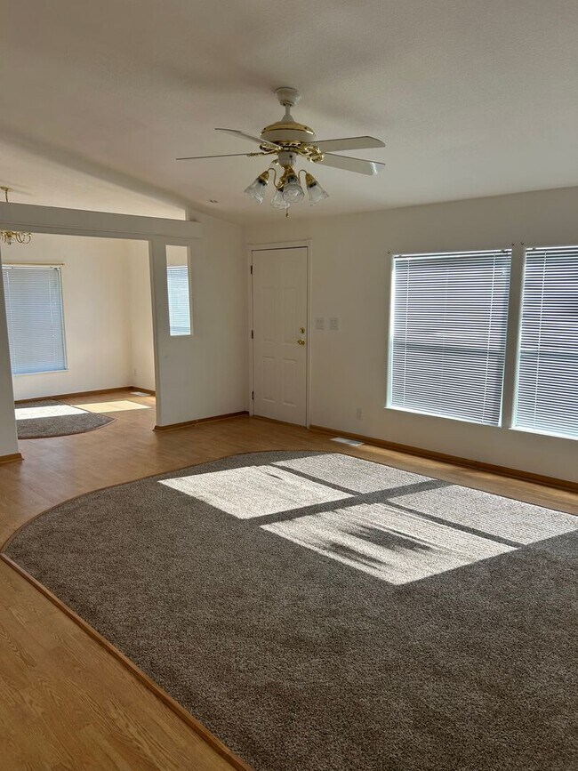 Photo - MOVE-IN READY IN FOOTHILLS NORTH #2