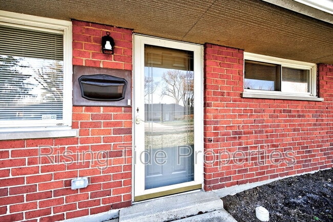 Photo - 2176 Los Arrow Dr