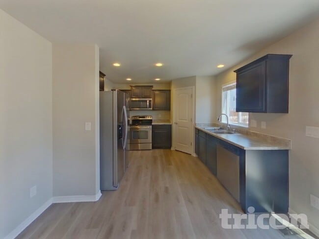 Photo - 10865 Aliso Dr