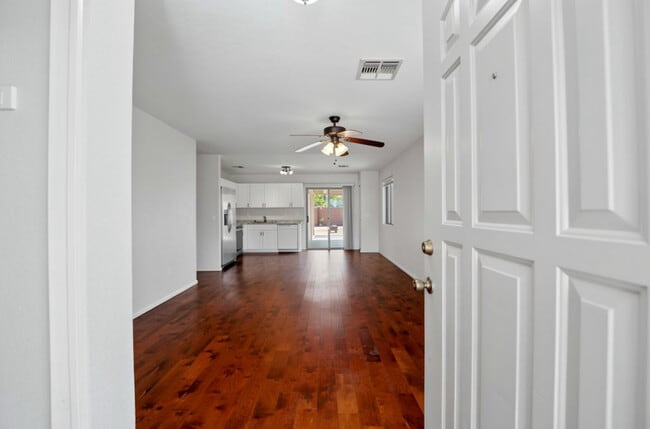 Photo - 42551 W Hillman Dr