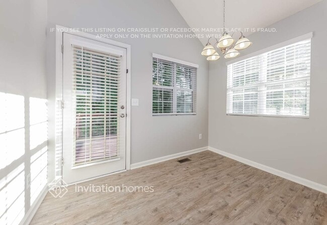 Photo - 1722 Graywood Dr SE