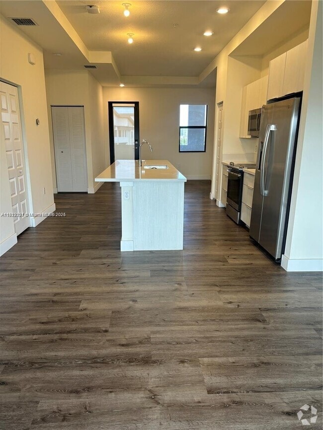Building Photo - 7819 NW 104th Ave Unit 34 Rental