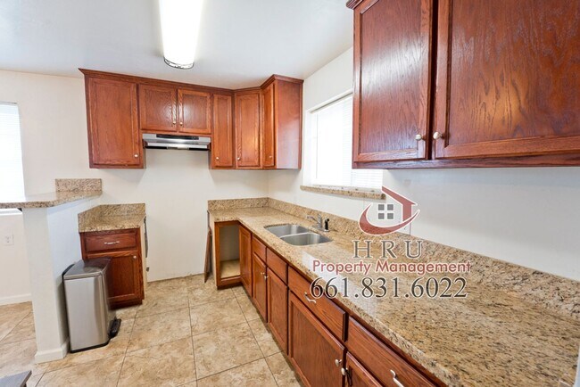 Photo - 3 bedroom/2 bath house WIL VERY LARGE LOT