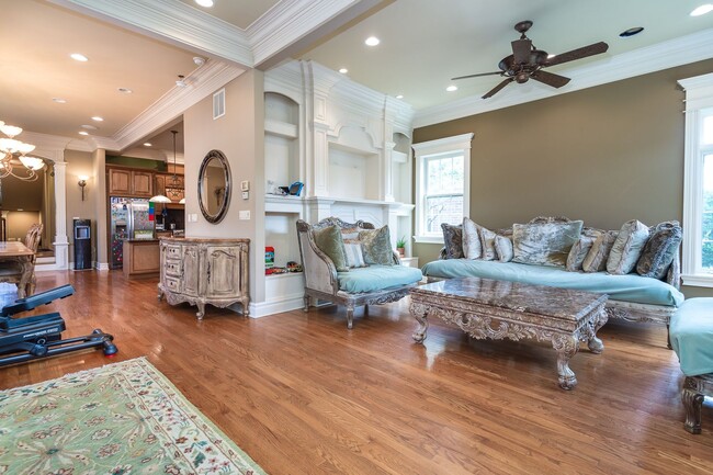 Photo - 6033 N Jersey Ave