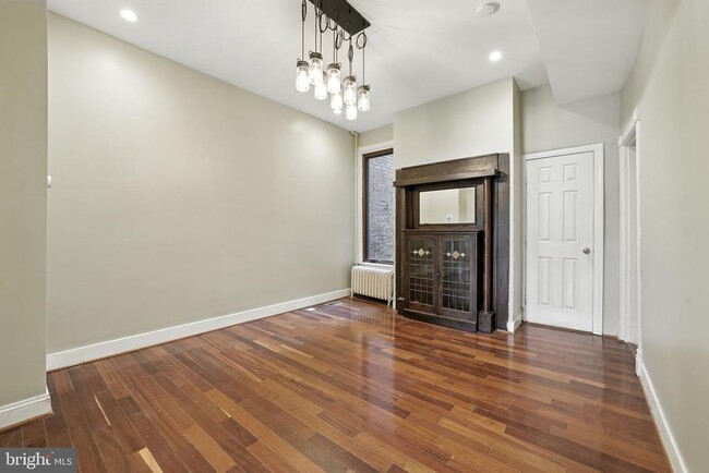 Photo - 1202 Florida Ave NE