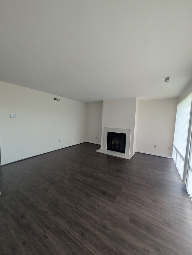 Photo - 7232 Donnell Pl
