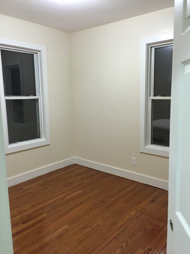 Photo - 75 Heath St Unit 2