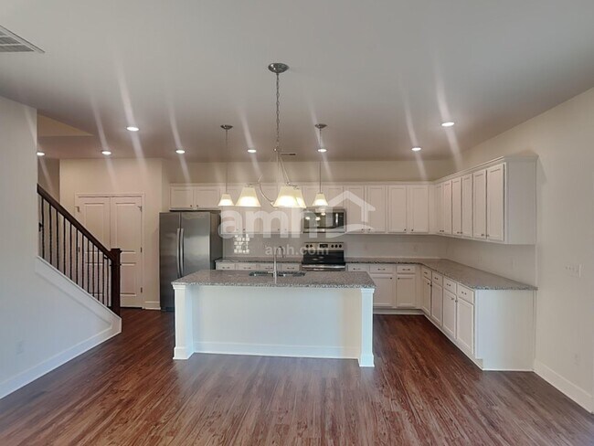 Photo - 4318 Spregan Way