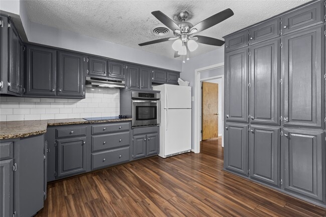 Photo - 1809 Westway Ave