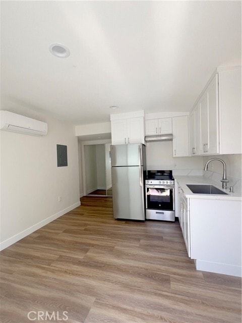 Building Photo - 22139 Rashdall Ave