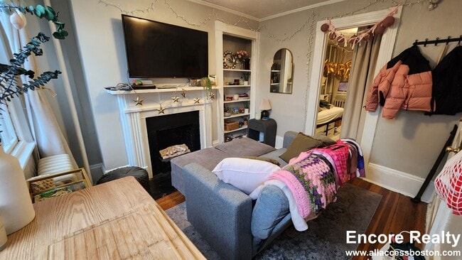 Photo - 9 Champney Pl