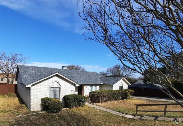 Building Photo - 8233 Ferguson Rd Rental
