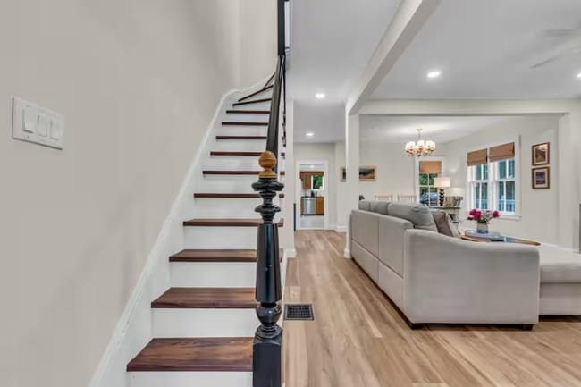 Photo - 560 Prospect Ave