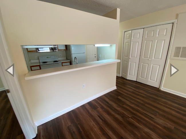 Photo - 1230 University Ct Apartment Unit -002