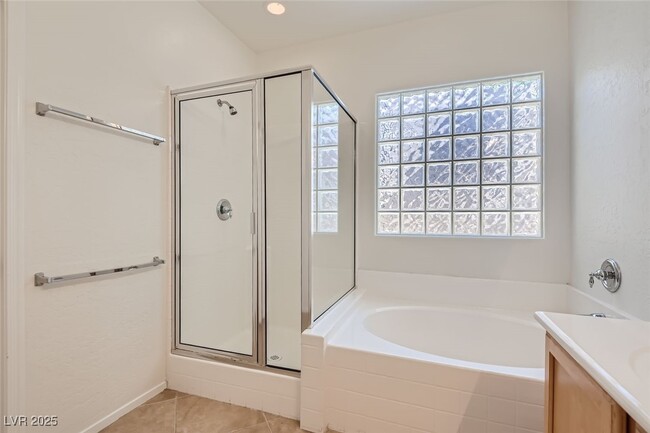 Photo - 2651 Dirleton Pl