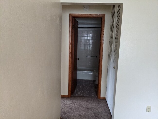 Photo - 131 Milwaukee St Apartment Unit 8