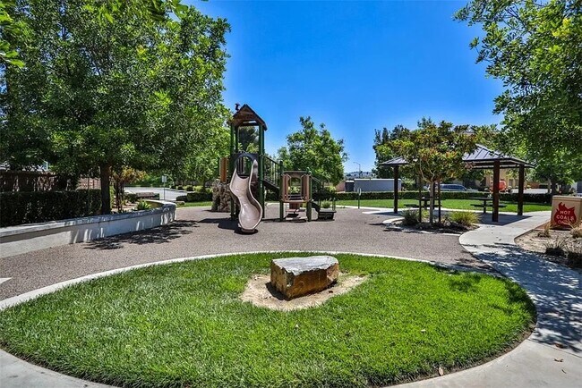 Photo - 20956 Cornerstone Dr