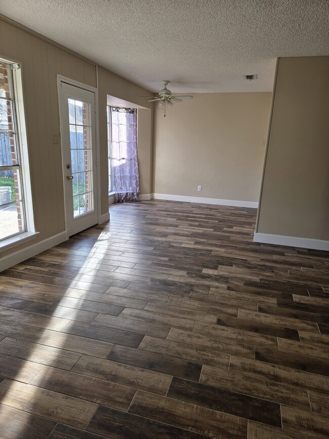 Photo - 16458 Cavendish Dr