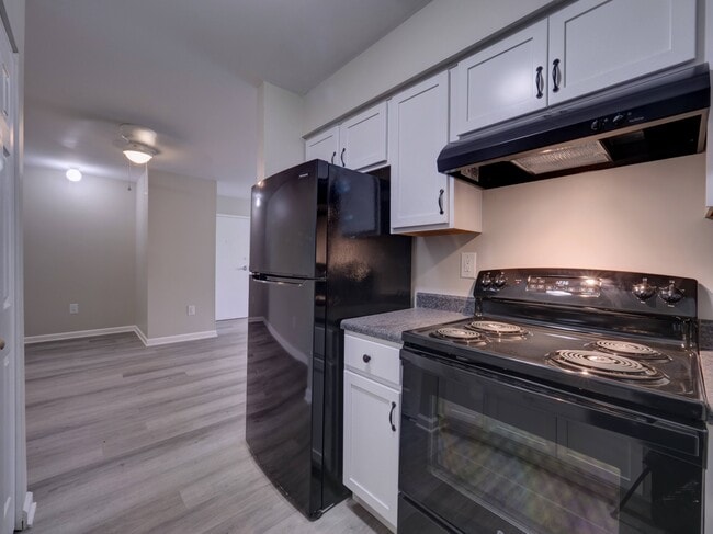 Highland Club Apartments