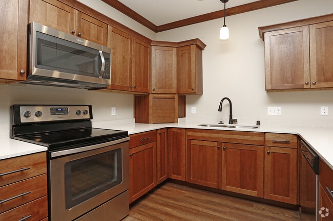 Conifer Ridge Apartments