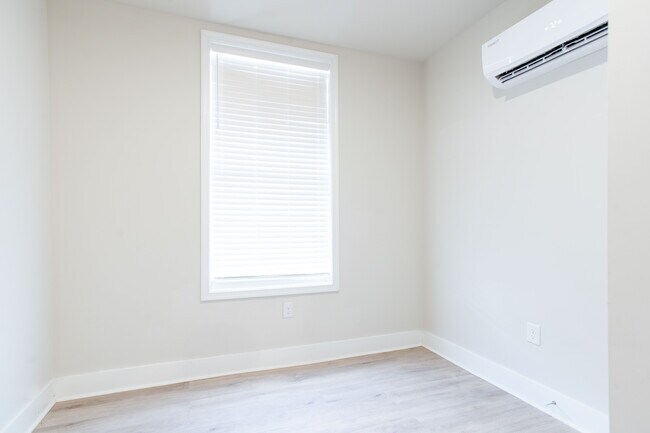 Photo - 2724 N Croskey St