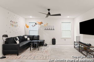 Photo - 13734 Crossbow