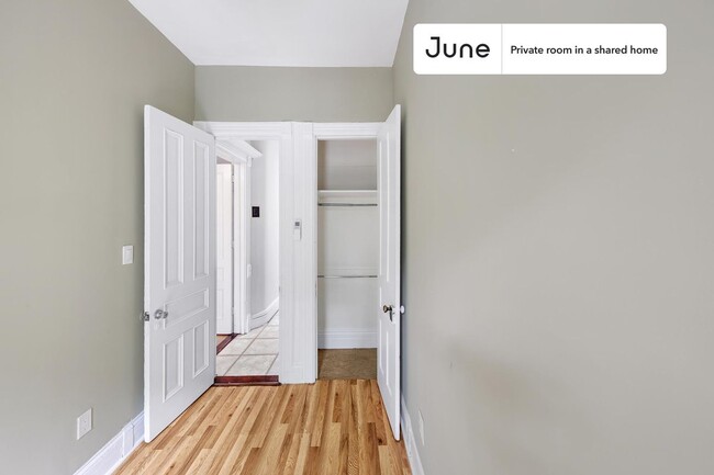 Photo - Room in Shared 5 bed/2 bath home Unit D