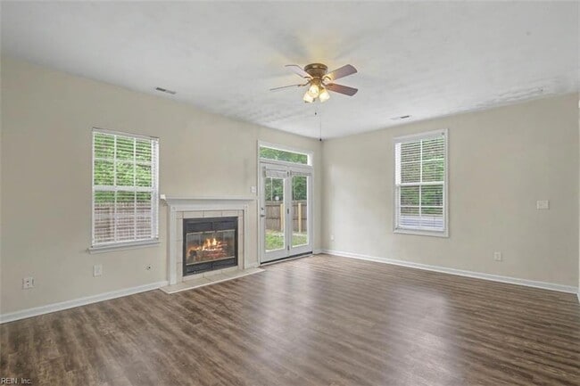 Photo - 601 Huntly Dr