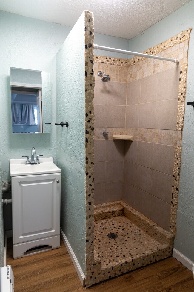 Photo - 2233 S 2nd Ave Unidad Apartment C