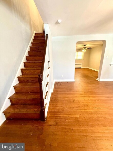 Photo - 324 S 27th St