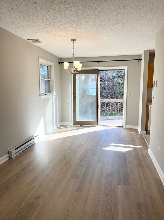 Photo - Rarely available Lake Vista Townhouse - en...