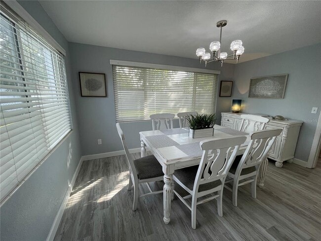 Photo - 2227 Rose Ln