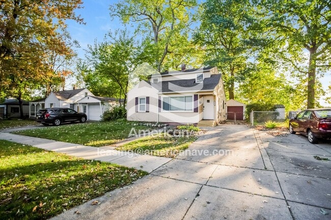 Photo - 2626 Bonner St