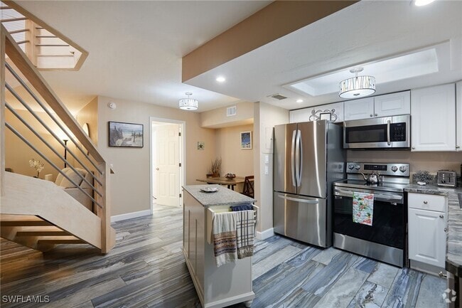 Building Photo - 16001 Amberwood Lake Ct Rental