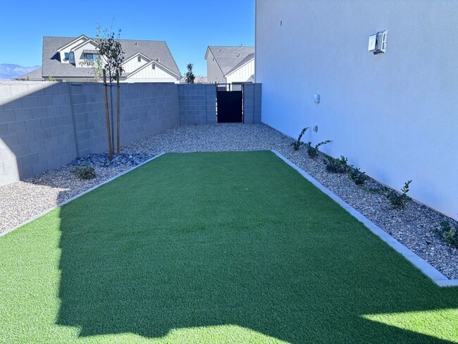 Photo - Beautiful 5 bed 4 bath home in Desert Canyon